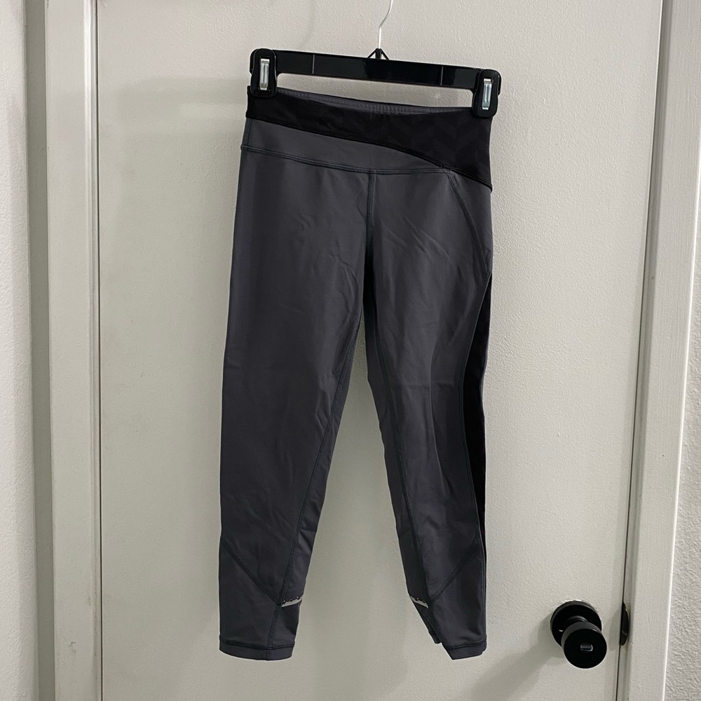 COPY - Ivivva girls grey leggings SZ 10 EUC